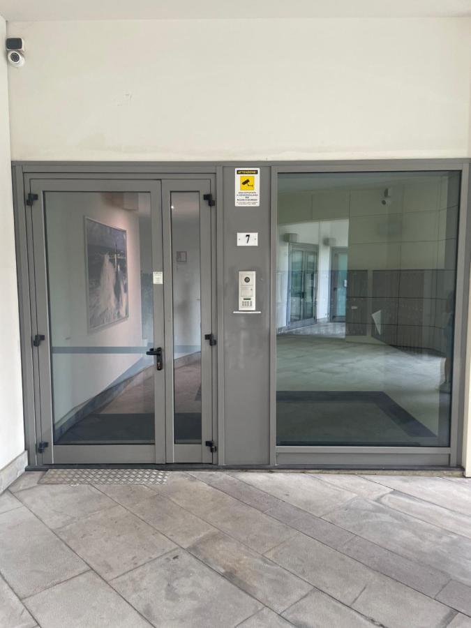 Grande Monolocale Con Parcheggio Interrato Incluso Apartment Генуа Екстериор снимка