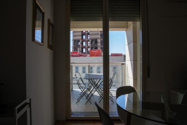Grande Monolocale Con Parcheggio Interrato Incluso Apartment Генуа Екстериор снимка